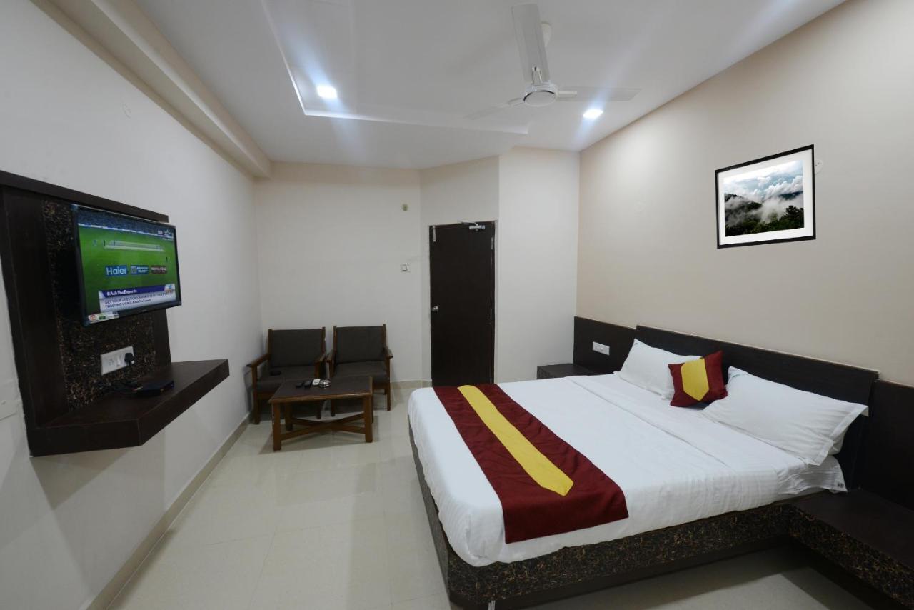Dwaraka Inn Visakhapatnam Bagian luar foto
