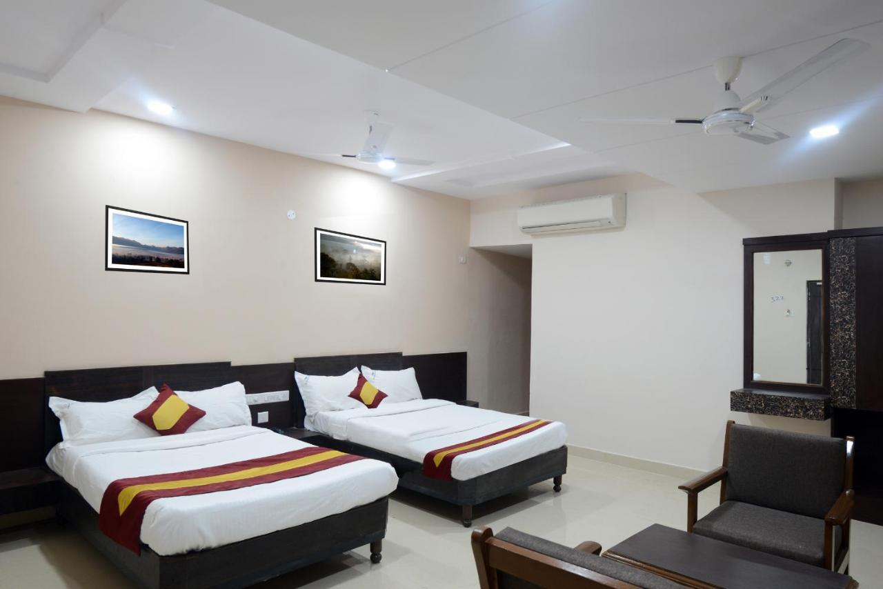 Dwaraka Inn Visakhapatnam Bagian luar foto